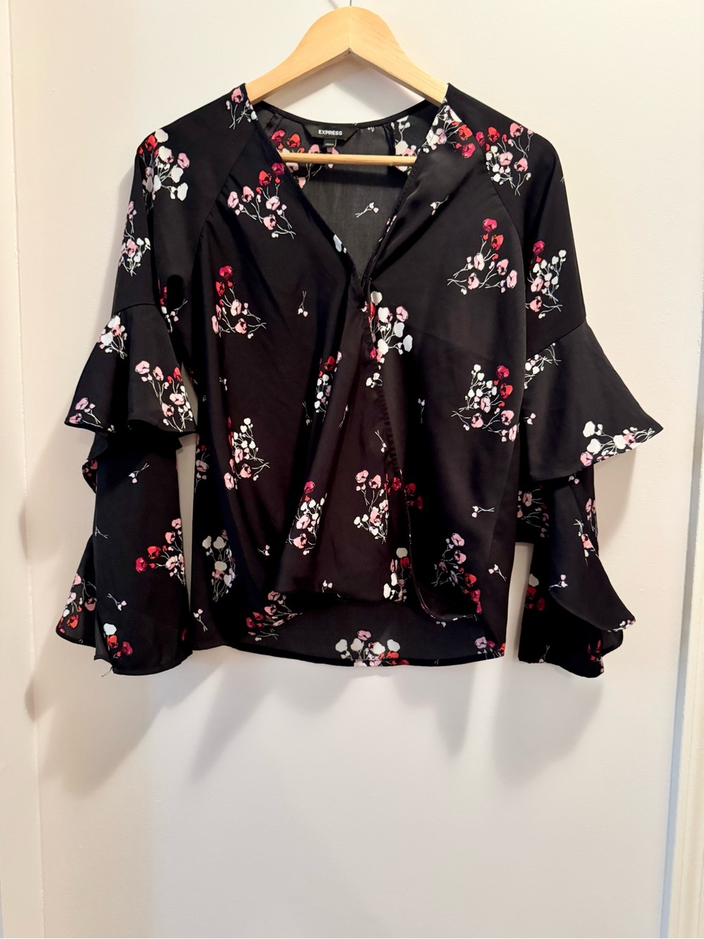 Express Black Floral Satin Surplice Blouse Ruffle Sleeve Wrap Top Size S